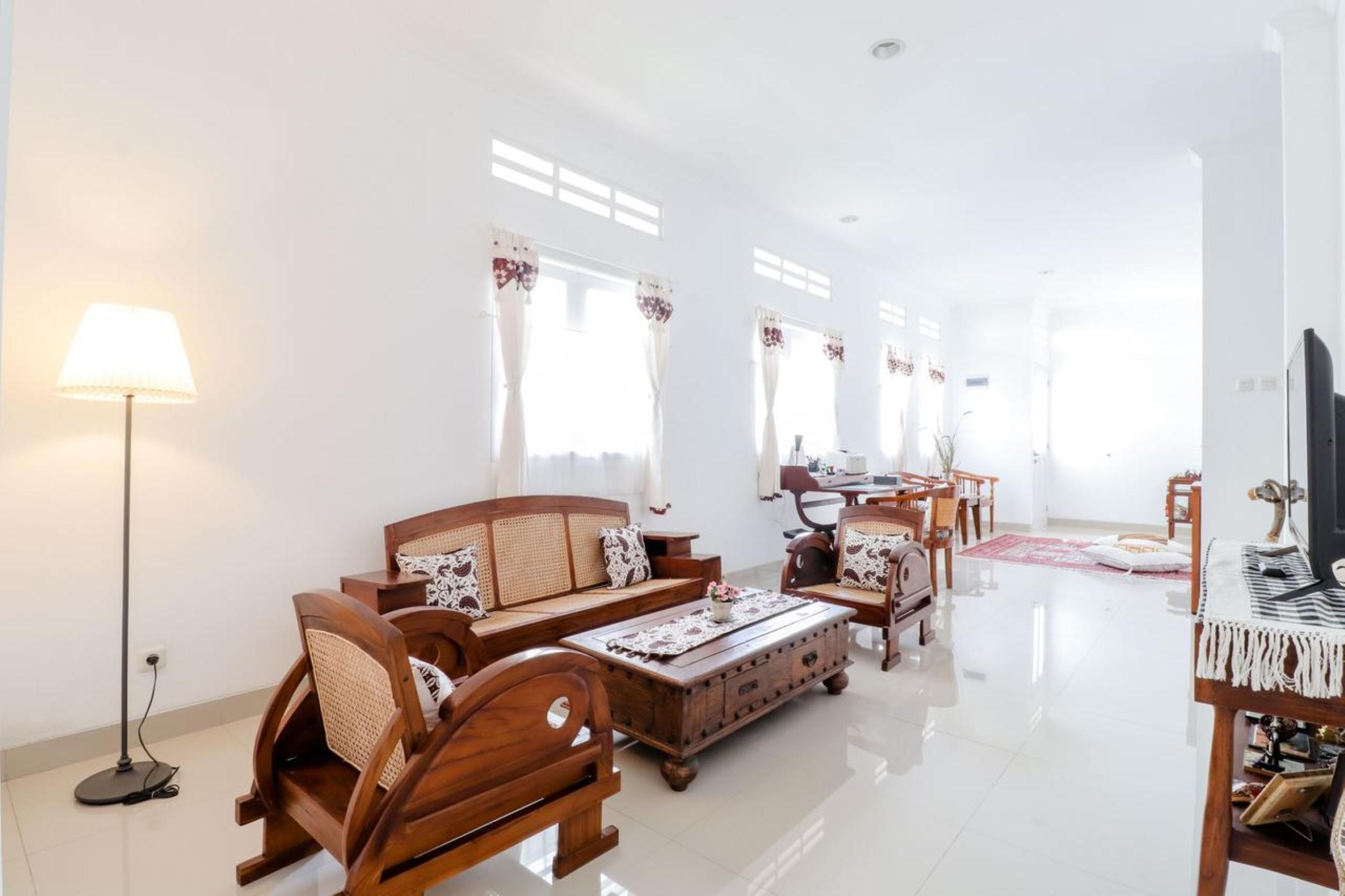 Palem Kipas Homestay Yogyakarta Esterno foto